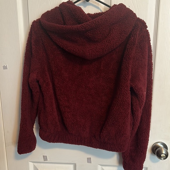 Sherpa Burgundy Crop Hoodie - Picture 3 of 4